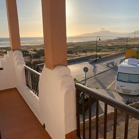 Apartamento A Pie De Playa 塔里法 外观 照片