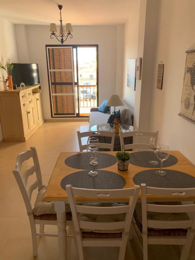 Apartamento A Pie De Playa 塔里法 外观 照片